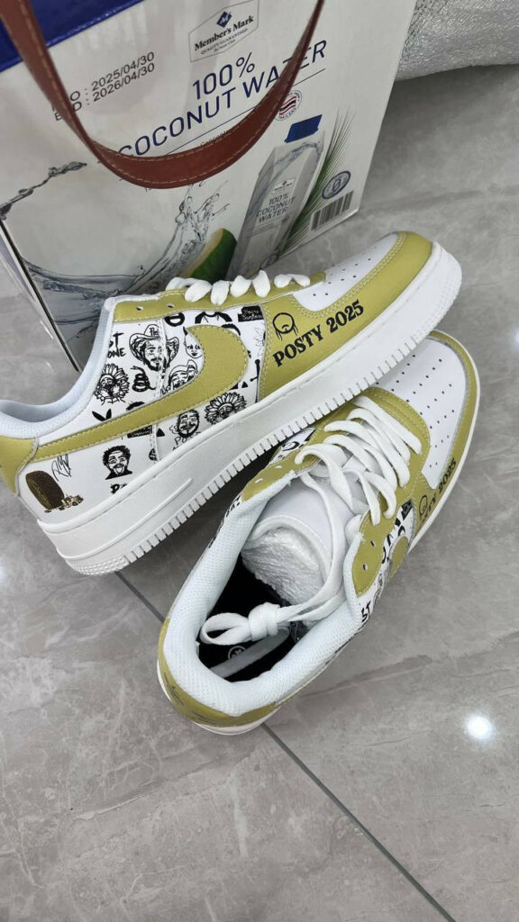 Image #1 from Sarah Thompson